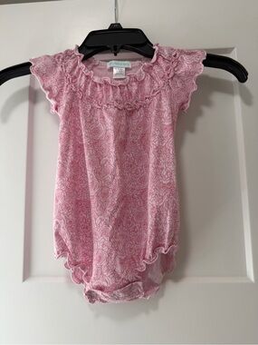 Pink Floral Ruffle Baby Bodysuit feather baby 9–12 month